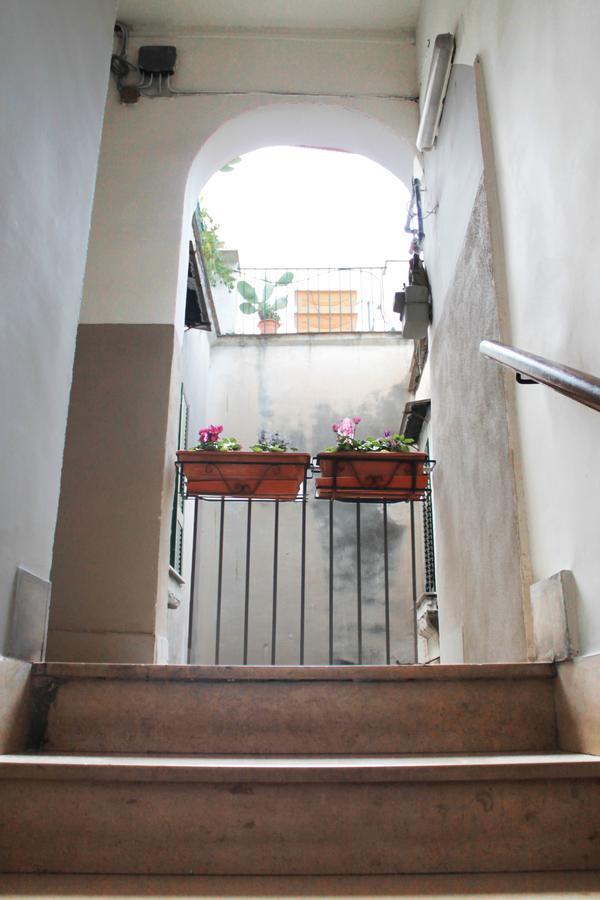 Vesuviane 'E Belle 'Mbriane B&B Napoli Dış mekan fotoğraf